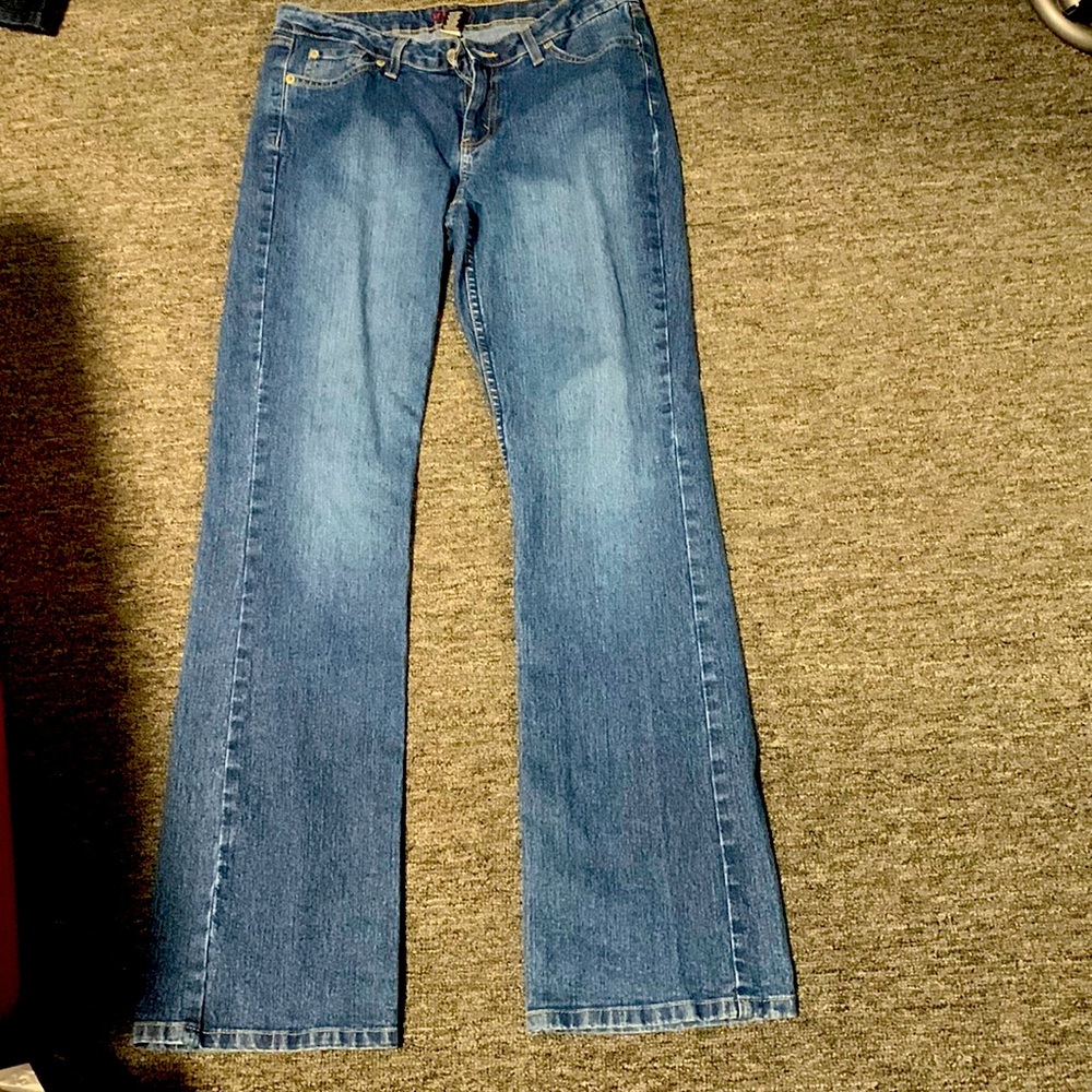 Kikit women’s jeans